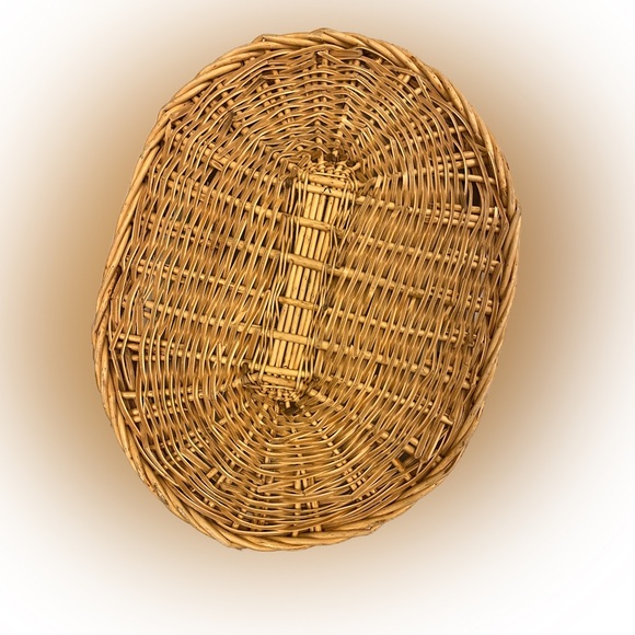 Dog or cat bed made from woven wood - Picture 9 of 9